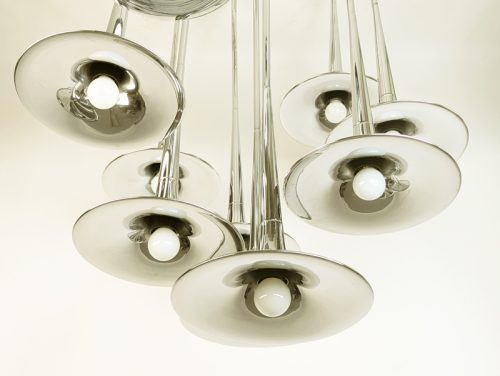 12-light tromba chandelier, Goffredo Reggiani for Reggiani illuminazione, 1960-70s Chrome Plated Metal & Brass