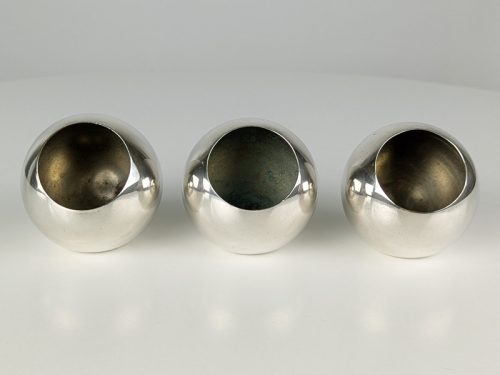 Unipersonale ashtray, set of 3, Lino Sabattini for Argenteria Sabattini, 1972 Silver Plated Metal