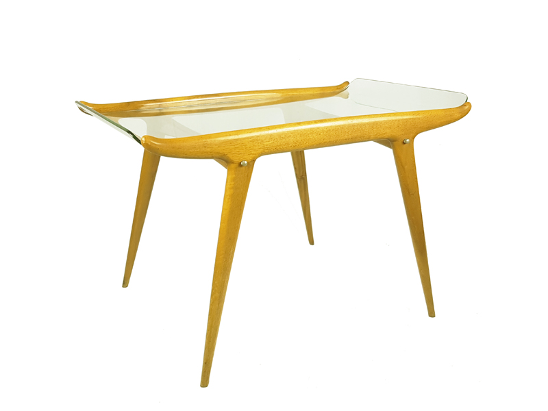 Beech wood and curved glass 1950s coffee table in the style of FA Coffee table, F. Lanzani, 1950s Beech, Glass & Brass
