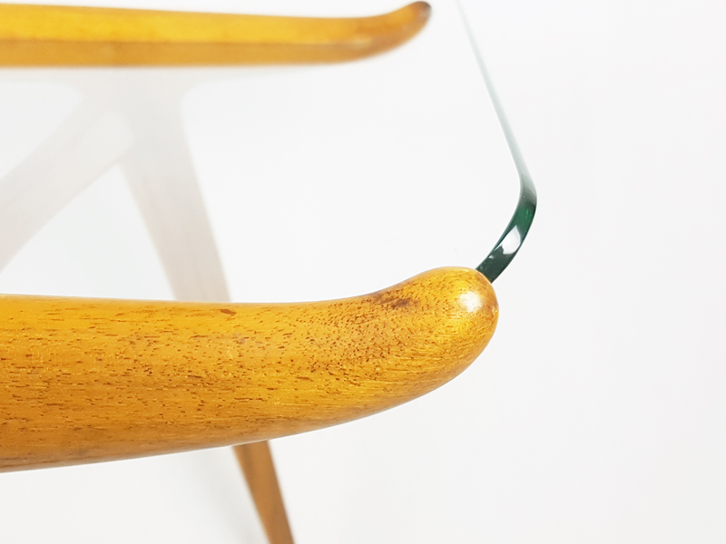 Beech wood and curved glass 1950s coffee table in the style of FA_09 Coffee table, F. Lanzani, 1950s Beech, Glass & Brass