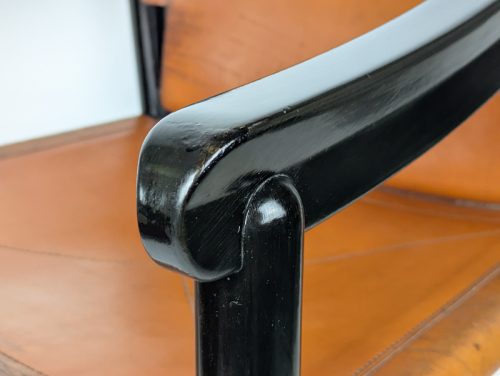 905 dining chair, set of 4, Vico Magistretti for Figli di Amedeo Cassina, Italy), 1964 Laquered Wood, Leather