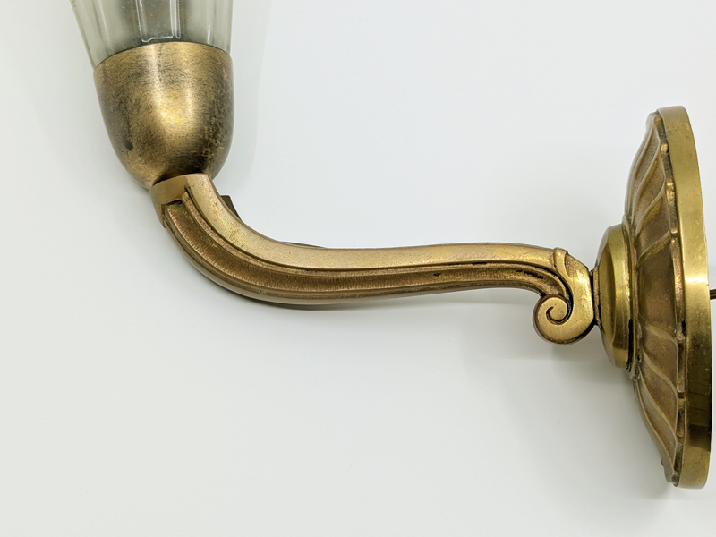 Murano glass shade & brass art deco 1930s sconces_07 Art deco sconces, Italy, 1930s Murano Glass, Brass