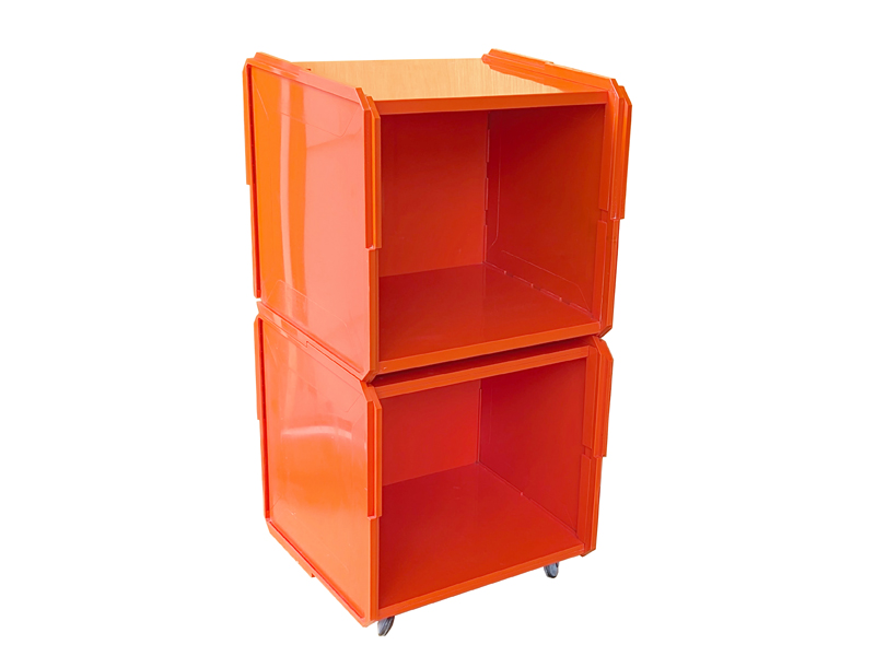 red plastic 1970s stackable storage unit by Cattelan for Xilema_00 Modular containers, Franco Cattelan for XILEMA, 1960s ABS & Metal
