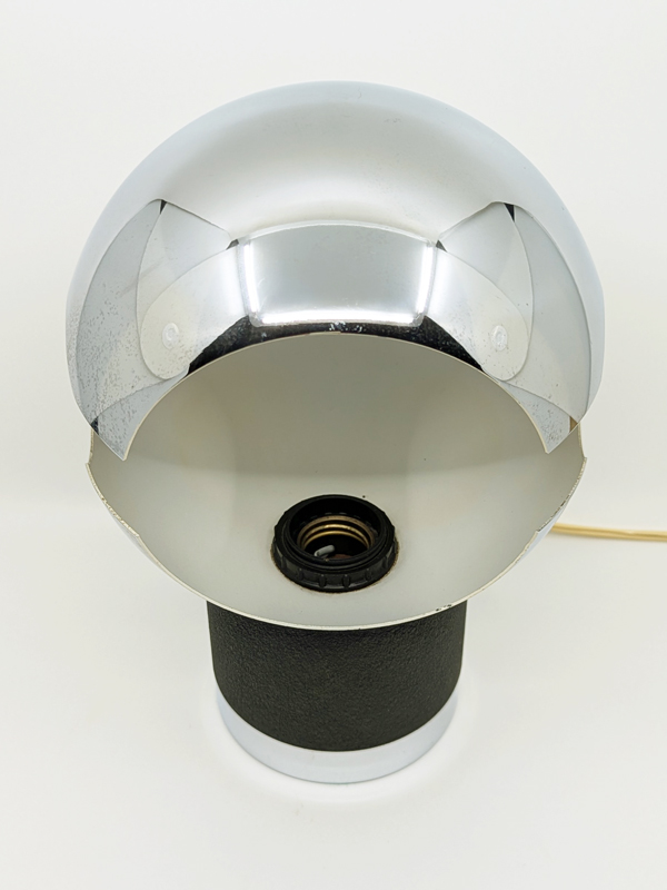 black & chrome plated metal 1960s table lamp