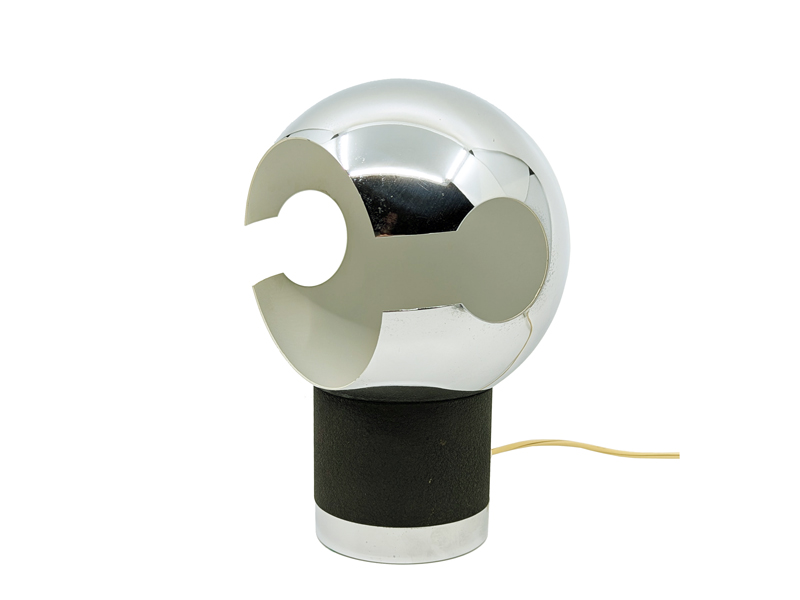 black & chrome plated metal 1960s table lamp_00