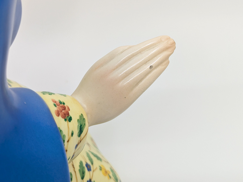 hand painted ceramic madonna by P_06