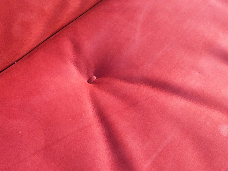 italian 2 seats leather sofa mademoiselle by Matteo Thun for Baxter_09