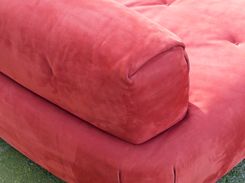 italian 2 seats leather sofa mademoiselle by Matteo Thun for Baxter_11