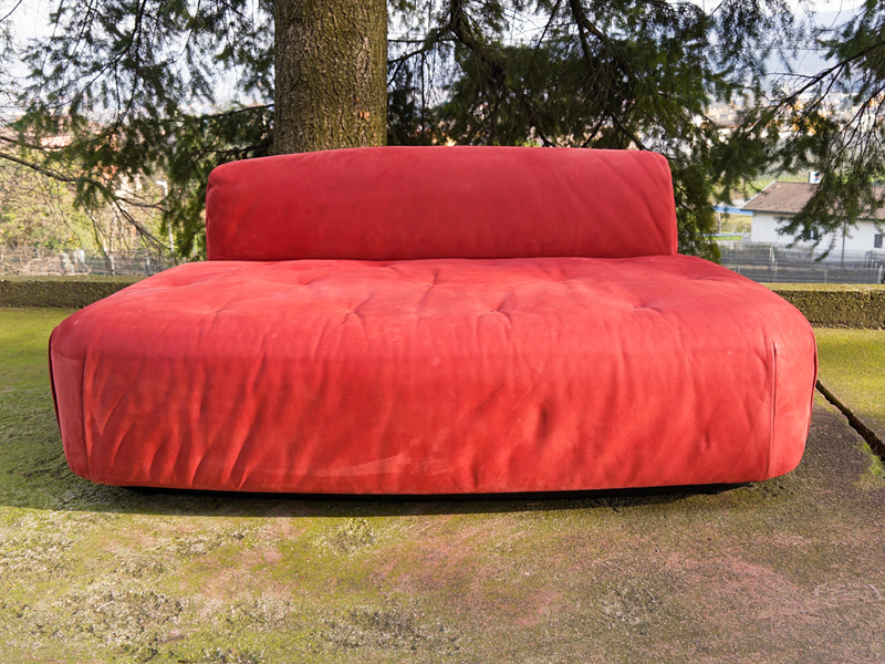 italian 2 seats leather sofa mademoiselle by Matteo Thun for Baxter_12