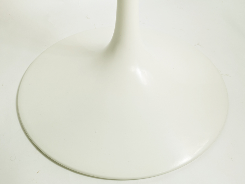 white cast aluminum & wood 1970s tulip round table by Knoll_10