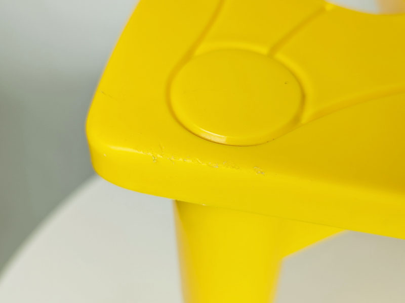 yellow chair by ferrieri for kartell 1978_01